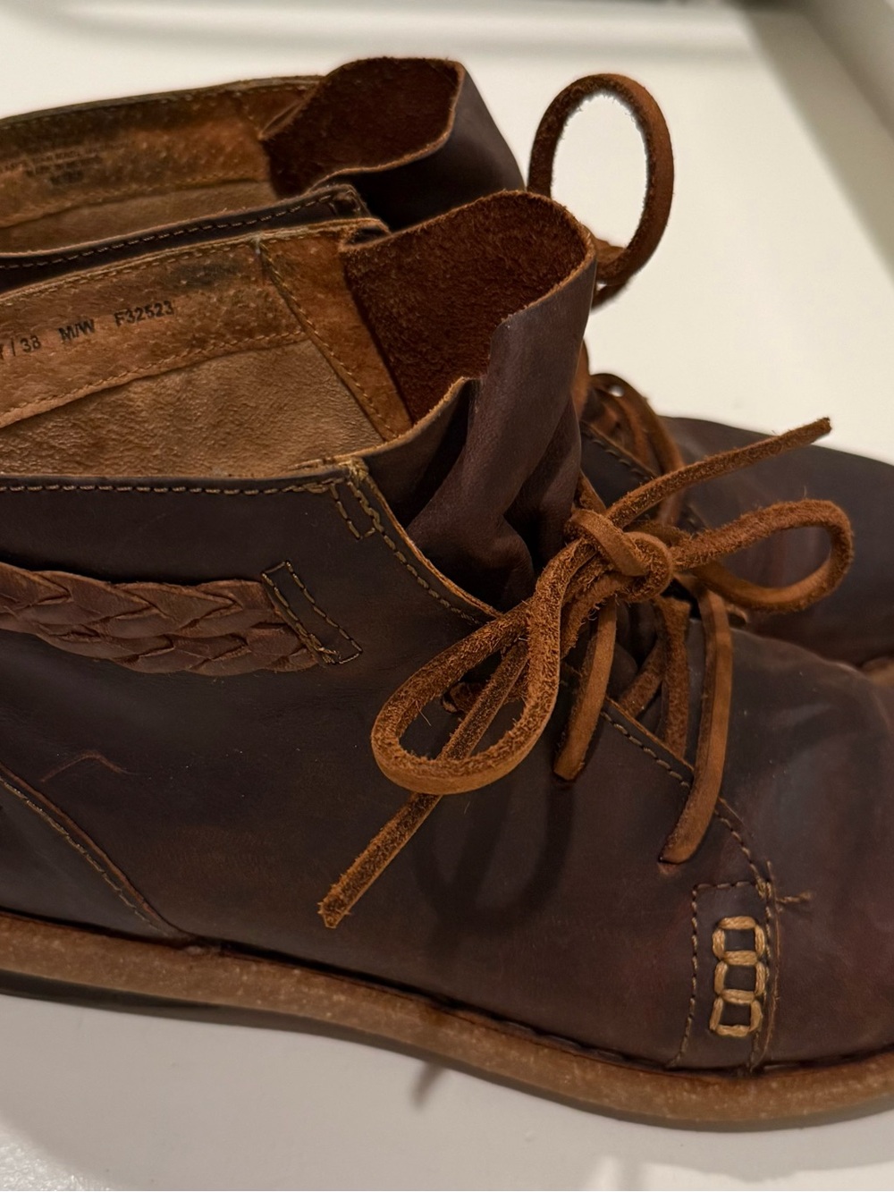 Women’s Brown Leather Lace-Up Boots - Picture 4 of 7